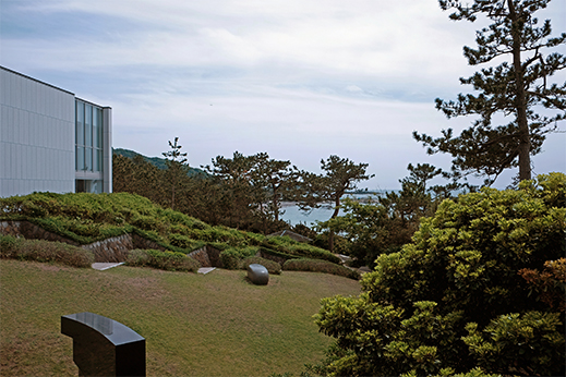 Seventy Years of Sculpture at The Museum of Modern Art, Kamakura & Hayama