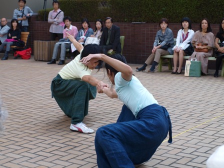 長者町パフォーミング街（CAKRA DANCE COMPANY）