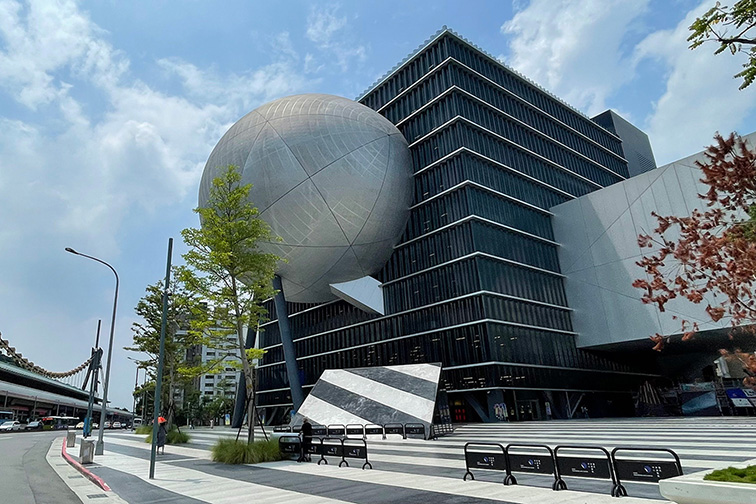 【台北ほか】ポストコロナ時代に輝く、見に行くべき台湾の現代建築選──オランダ人建築家による前衛作品をメインに