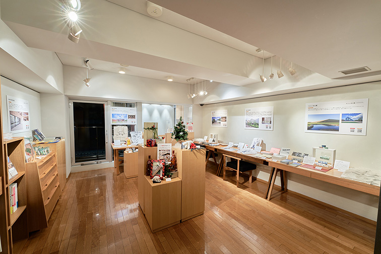 PR】artscape × MMM 全国の美術館学芸員とセレクトした 会話がはずむ