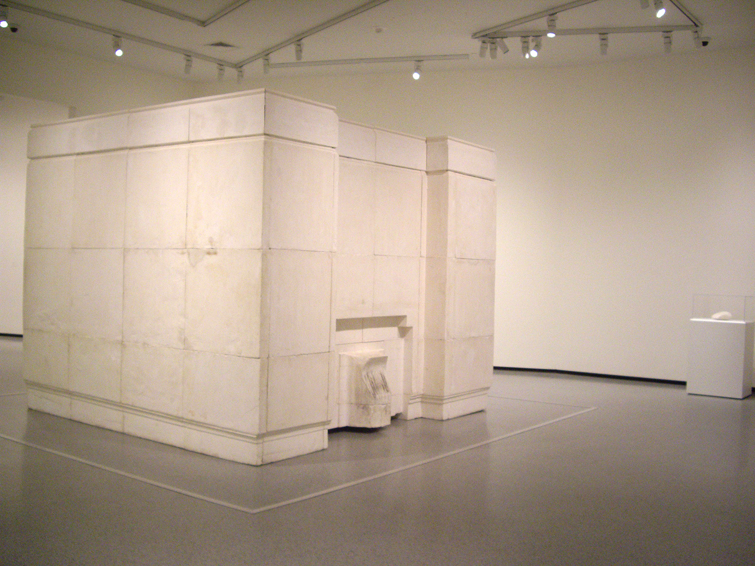 Rachel Whiteread：artscapeレビュー｜美術館・アート情報 artscape