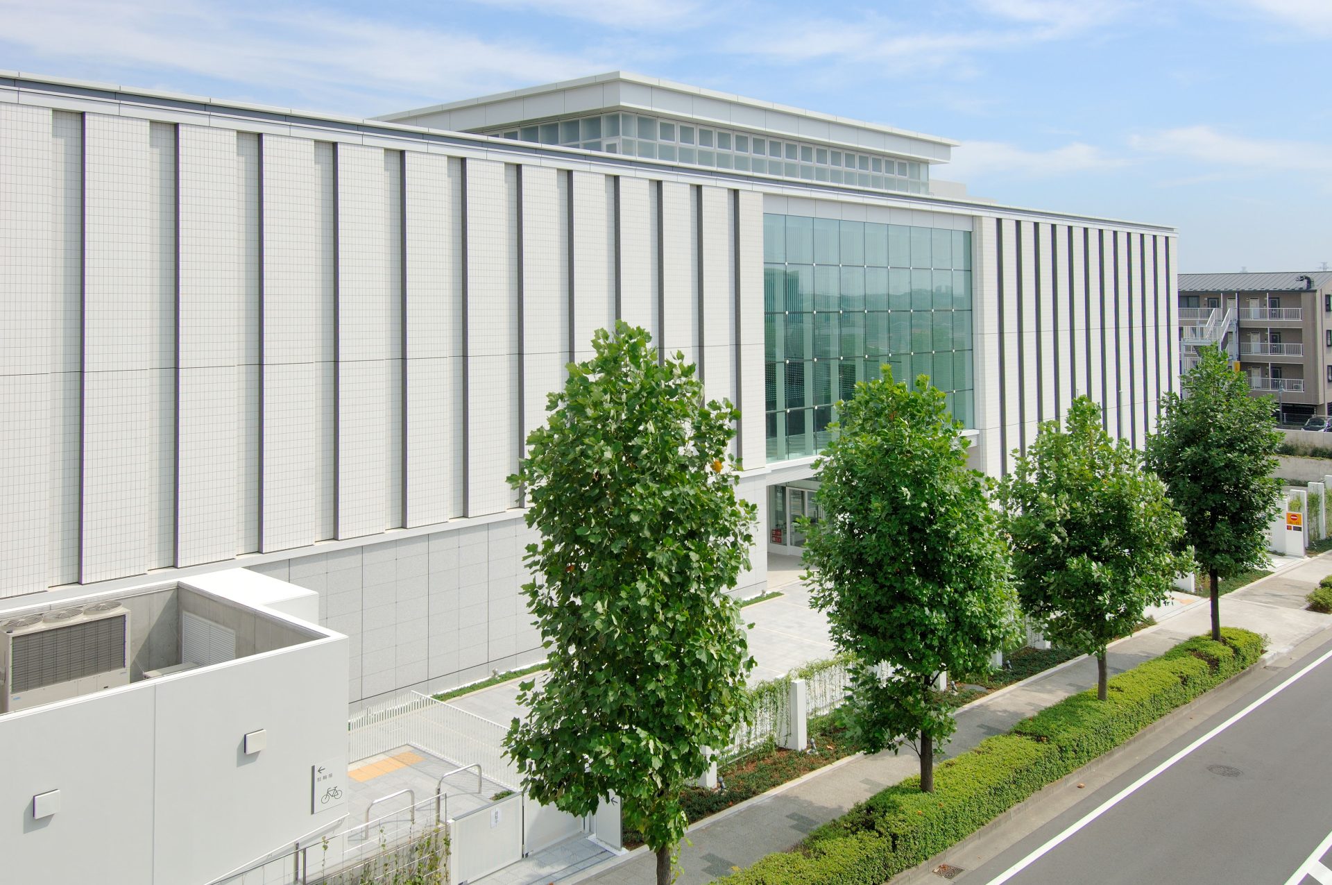 横浜市民ギャラリーあざみ野