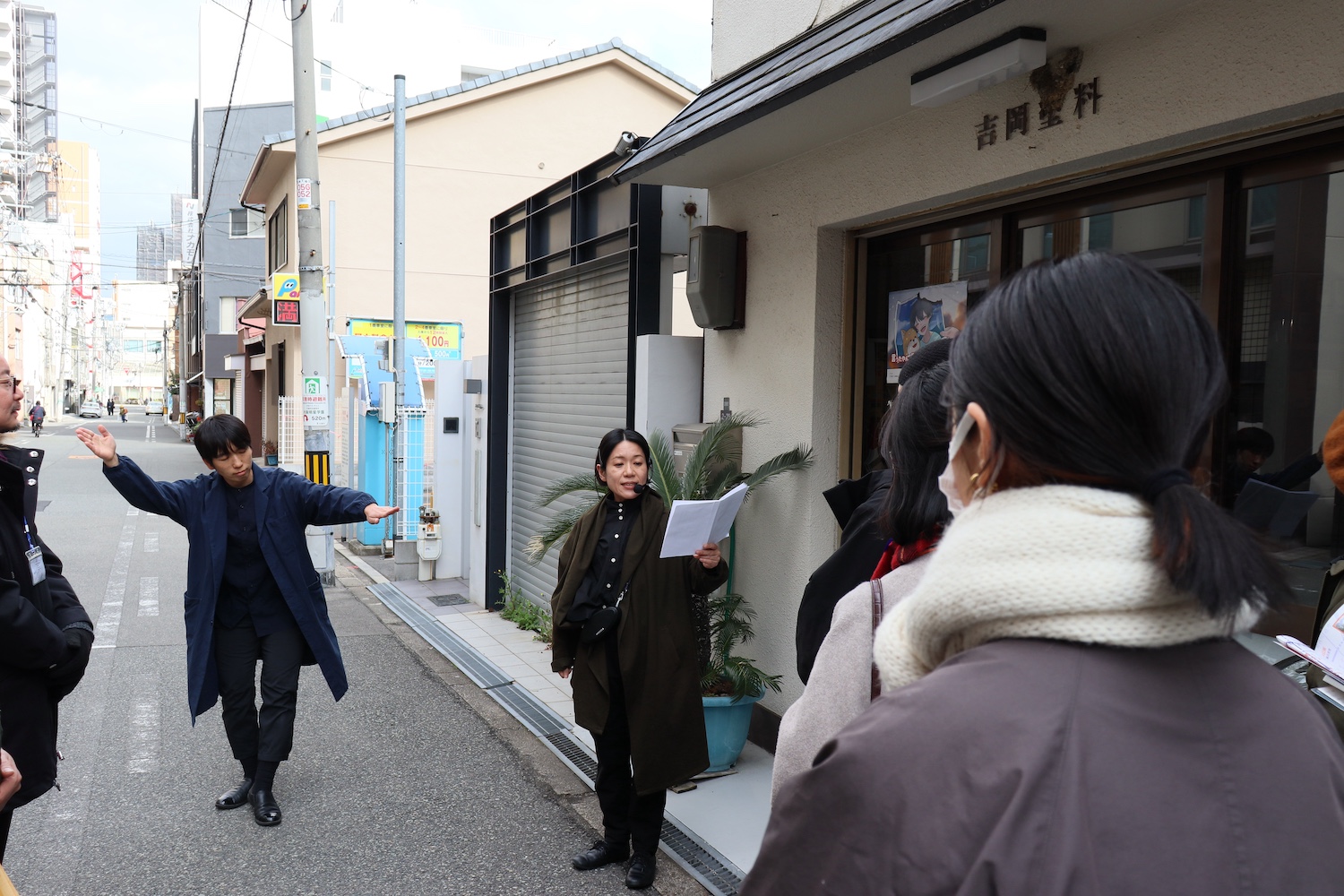 高嶋慈｜上町台地にある旧真田山陸軍墓地と積み重なったまちの記憶をツバメと旅する春（前編）
