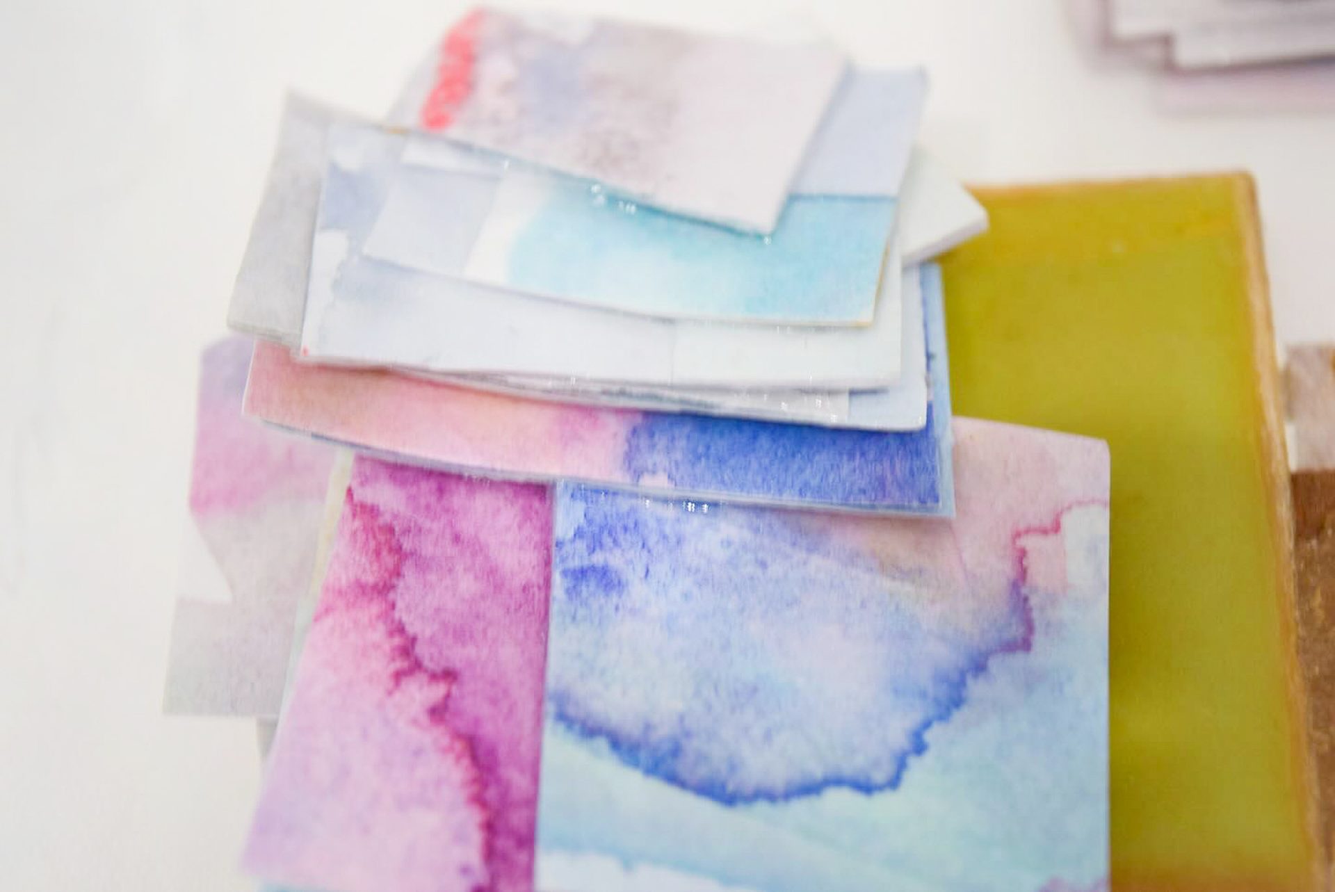 下浦萌香 個展 境界をわたすひとかけら | A Crossing-Boundaries Fragment