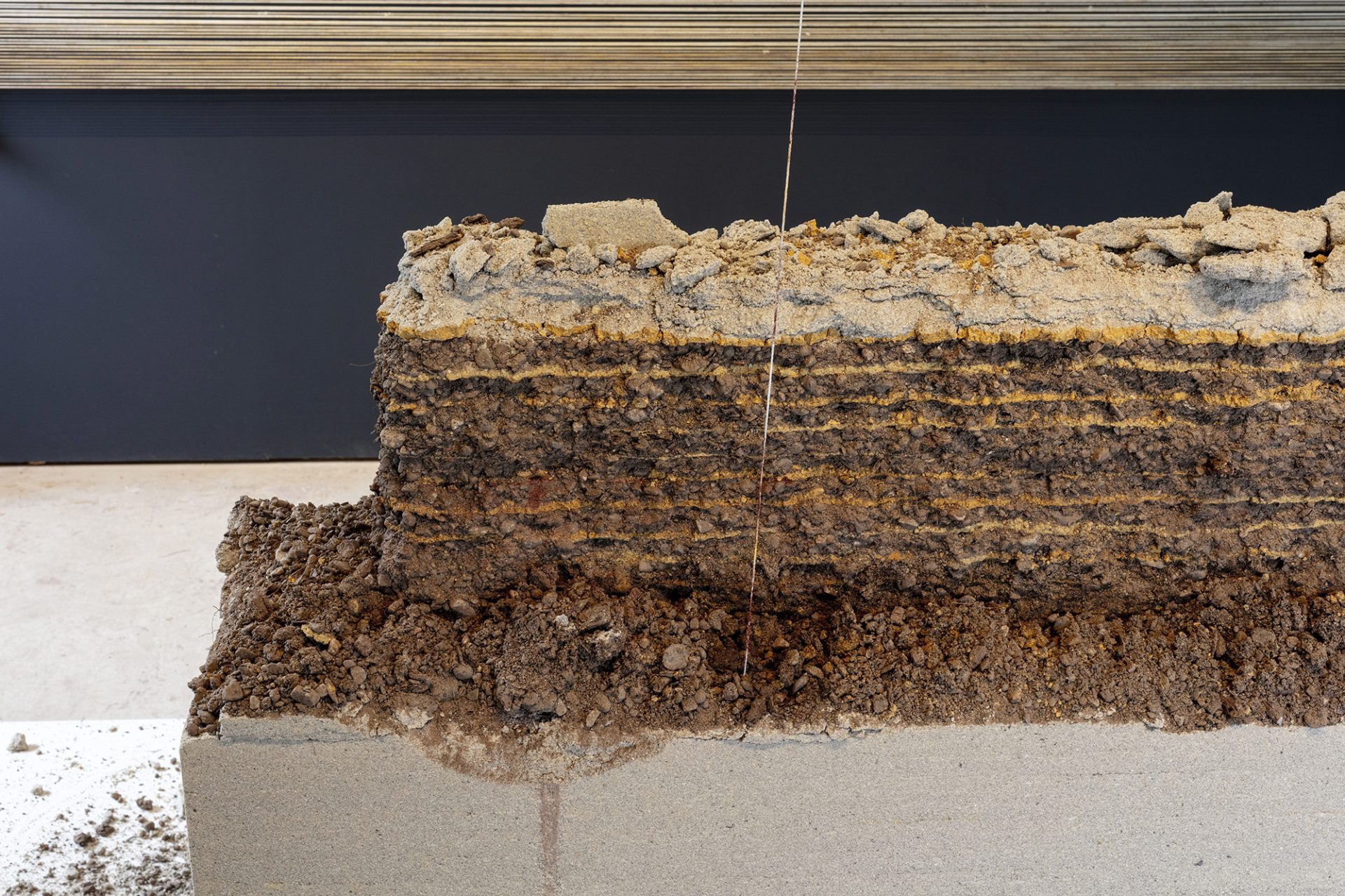 鵜尾佳奈｜「あいま」に留まり、希望を見出す──国際芸術祭「あいち2025」から見えたもの