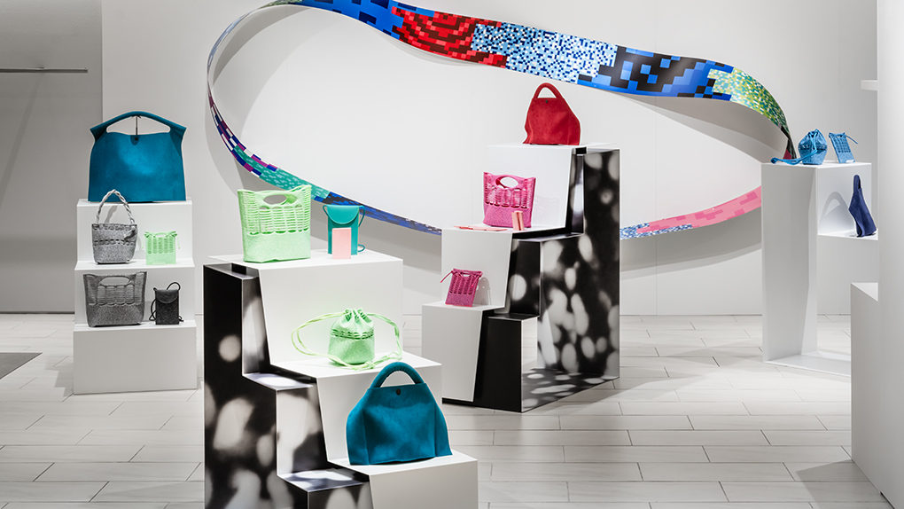 GOOD GOODS ISSEY MIYAKE「PLAY MORE」